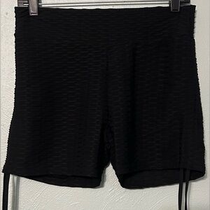 Booty Scrunch Shorts